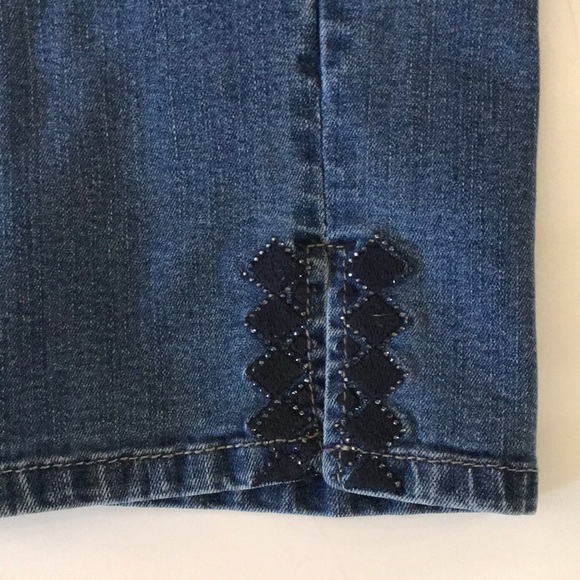 NYDJ Classic Cropped Jeans size 12 with Sequined Appliqué detail at hem - Picture 6 of 8